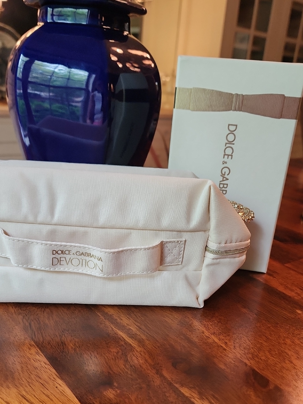 Dolce & Gabbana Box Of 4 Mini  Travel Parfums With D&G Devotion Travel Bag NIB